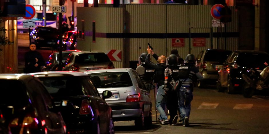 مسؤول فرنسي: مهاجم الشانزلزيه سافر لتركيا وامتلك كمية من الأسلحة