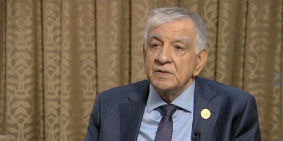 وزير النفط العراقي يختار نائبا جديدا لعمليات المنبع