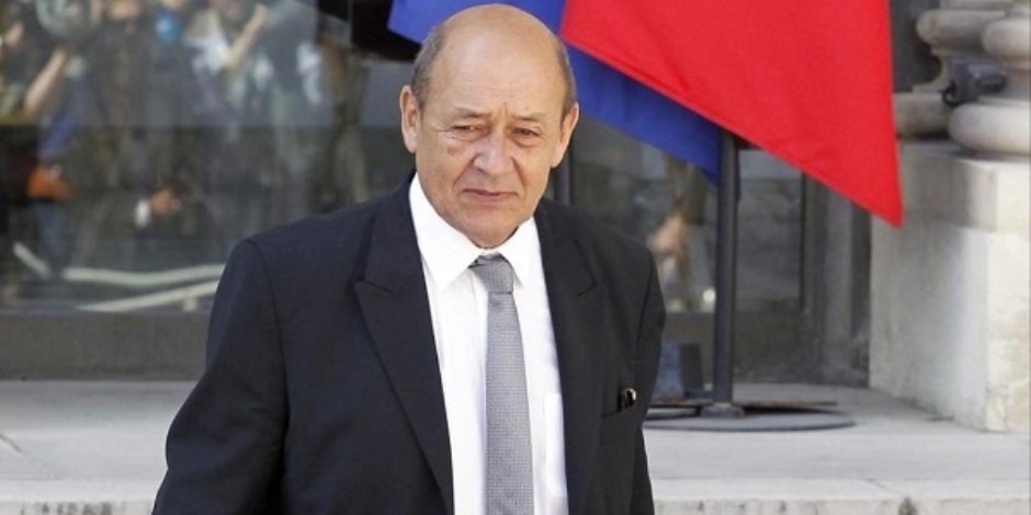 وزير الخارجية الفرنسي يطلب من روسيا الضغط على بشار الأسد