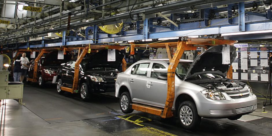«مصنعى السيارات»: السوق لن يتحسن سوى بإنخفاض الدولار لـ15 جنيها