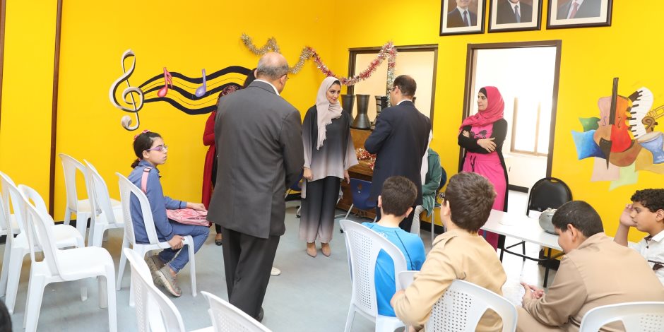 كلمات لتمكين الأطفال توزع 150 كتاباً على مدرسة للمكفوفين في عمان