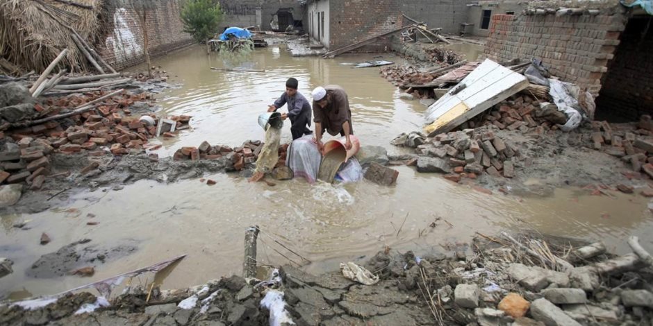مقتل 25 شخصا بفيضانات وانزلاقات أرضية فى النيبال