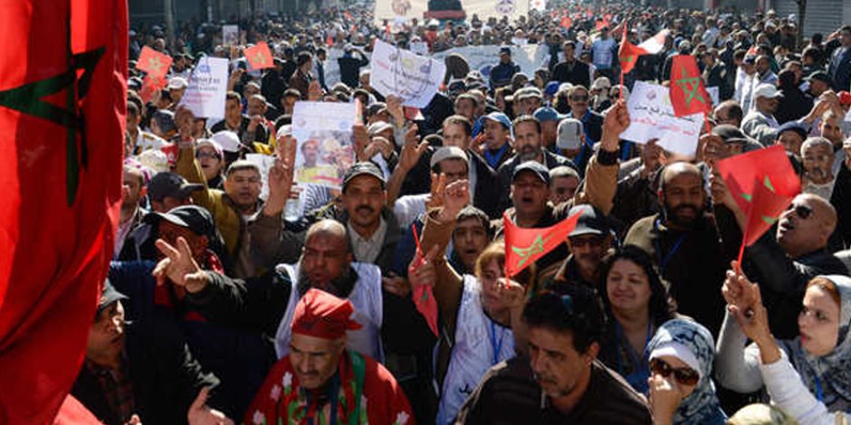 الأمن المغربى يفرق مظاهرة بالقوة فى العاصمة
