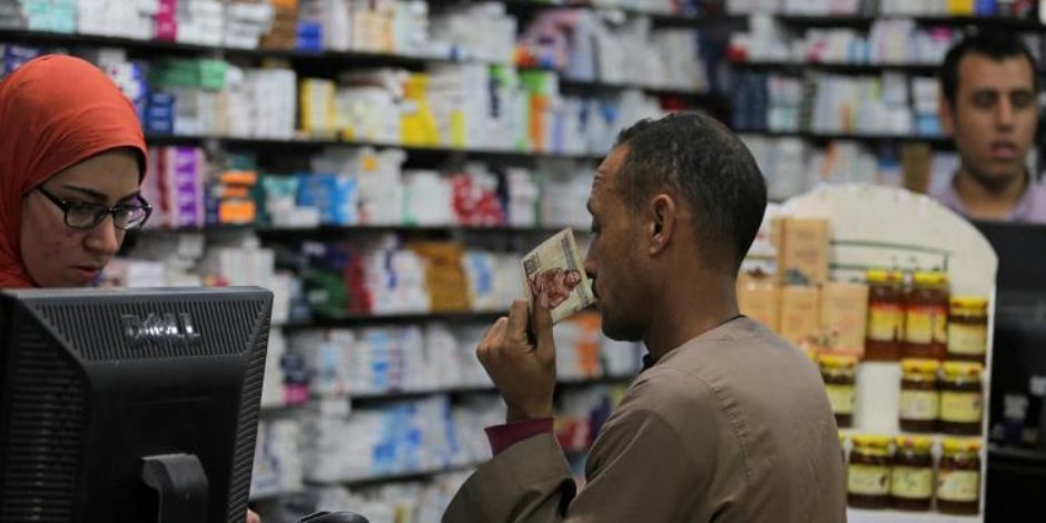 تفاصيل الحر ب المشتعلة بين شركات الأدوية الحكومية وأباطرة الدواء في مصر