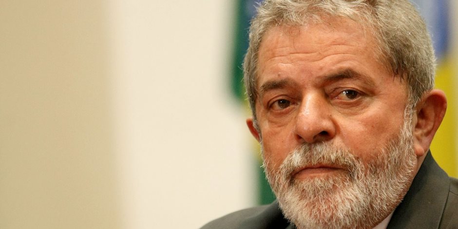 لولا دا سيلفا يسلم نفسه للشرطة البرازيلية بعد إدانته بـ«تلقي رشوة»