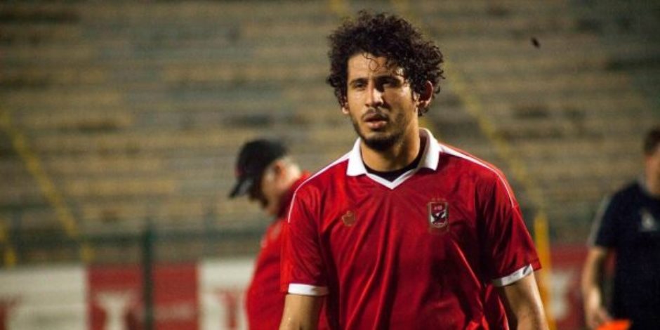 أحمد حجازى يحصل على الإنذار الثانى فى لقاء مصر وتونس