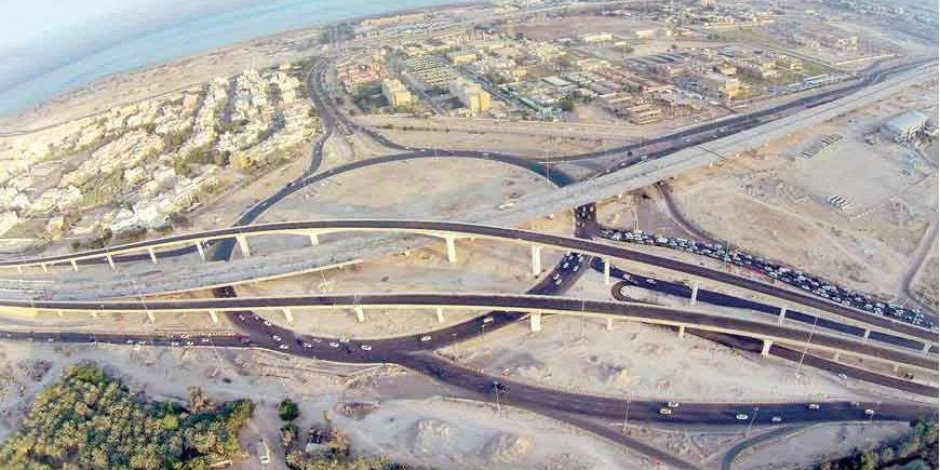 10 محاور جديدة لكسر عزلة غرب النيل.. كيف يمكن تنفيذ مشروعات ربط المدن والمحافظات؟