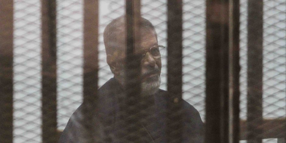 بدء محاكمة محمد مرسي و 27 آخرين باقتحام السجون