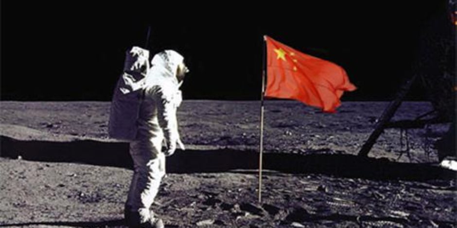 الصين تجري استعدادات أولية لتسيير رحلة مأهولة إلى القمر