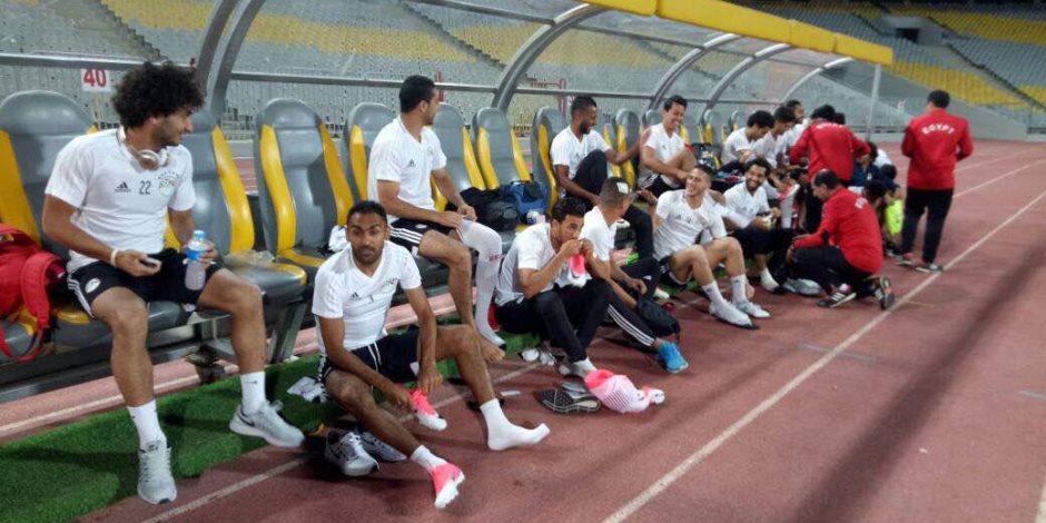 تدريبات خفيفة للمنتخب الوطنى استعدادا لتونس (صور) تدريبات خفيفة للمنتخب الوطنى استعدادا لتونس (صور)
