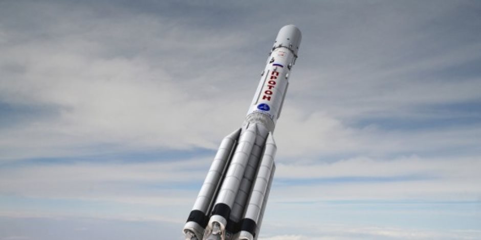 روسيا تطلق صاروخ "بروتون" حامل الأقمار الصناعية