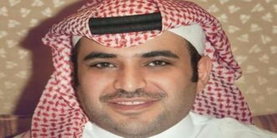سعود القحطاني vs  حمد بن جاسم.. الأول مروض الذئاب الإلكترونية والثاني مروج أكاذيب