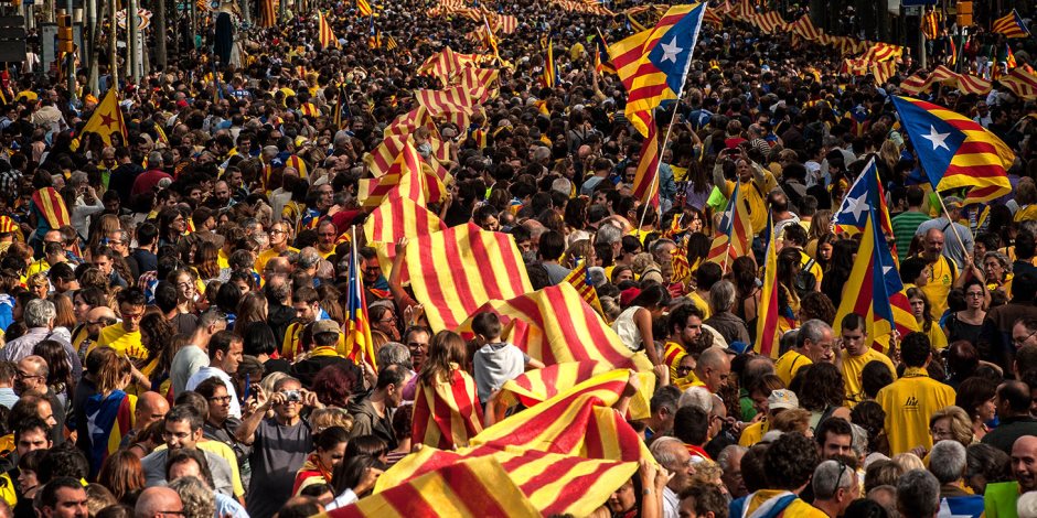 لهذه الأسباب فشلت جهود استقلال كاتالونيا عن أسبانيا 