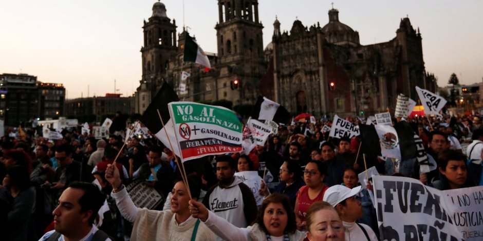 تظاهرات في المكسيك لإدانة العنف ضد المرأة