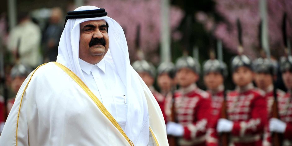 في موقف مذل.. أمير قطر السابق حمد بن خليفة مهمش في روسيا (فيديو) 