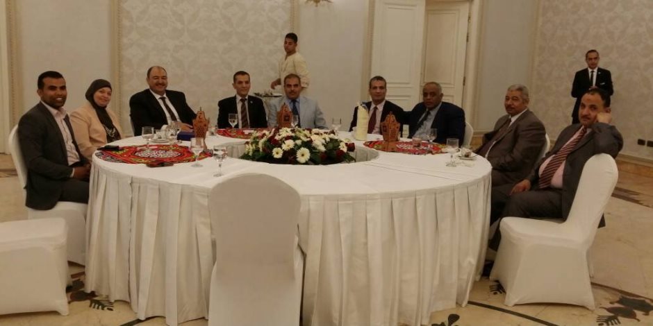 « المحرصاوي » و « شومان » يحتفلان بأبطال الجزء الثاني من مسلسل الأزهر « صور » « المحرصاوي » و « شومان » يحتفلان بأبطال الجزء الثاني من مسلسل الأزهر « صور »