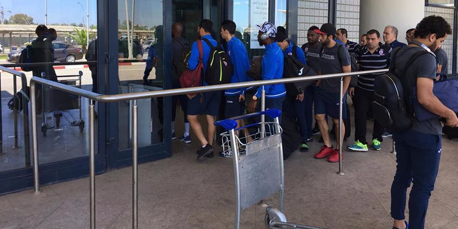 الزمالك يغادر الجزائر بعد الخسارة من اتحاد العاصمة (صور)