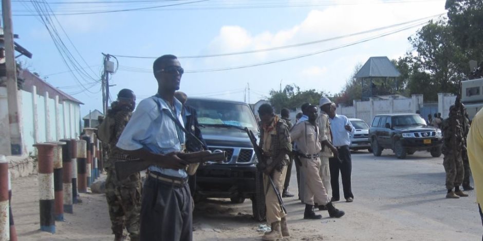 الشرطة تطلق النار لتفريق محتجين بالصومال