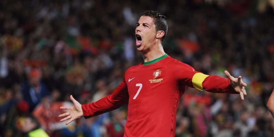 رونالدو يقود البرتغال في نصف نهائي كأس القارات أمام تشيلي  