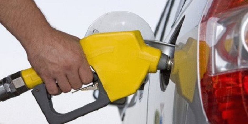 "تعالى نحسبها".. كم يوفر تحويل سيارتك من البنزين إلى الغاز الطبيعي؟