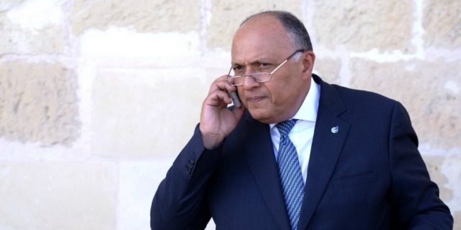 وزير الخارجية يجري اتصالا هاتفيا برئيس المجلس الرئاسي الليبي