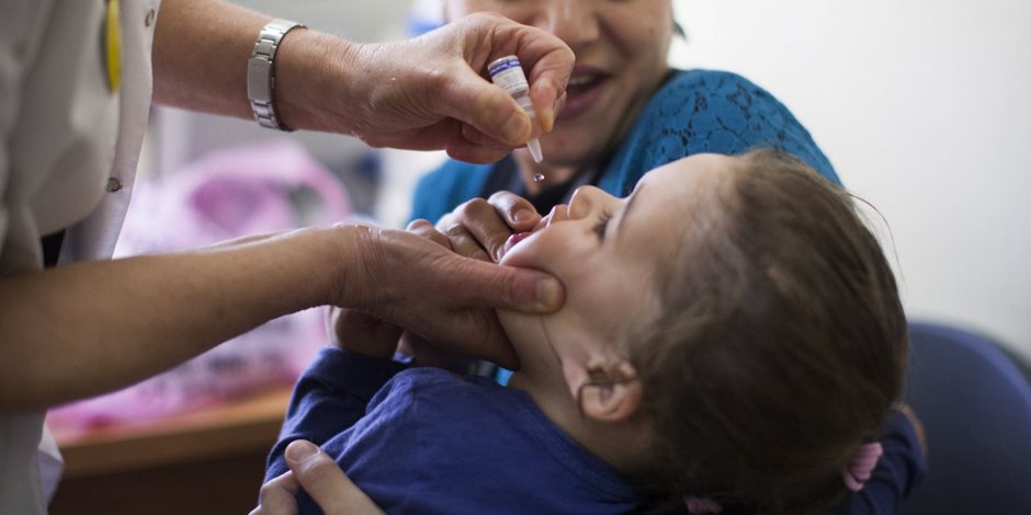 تفاصيل انطلاق حملة التطعيم ضد مرض شلل الأطفال في شمال سيناء (صور)
