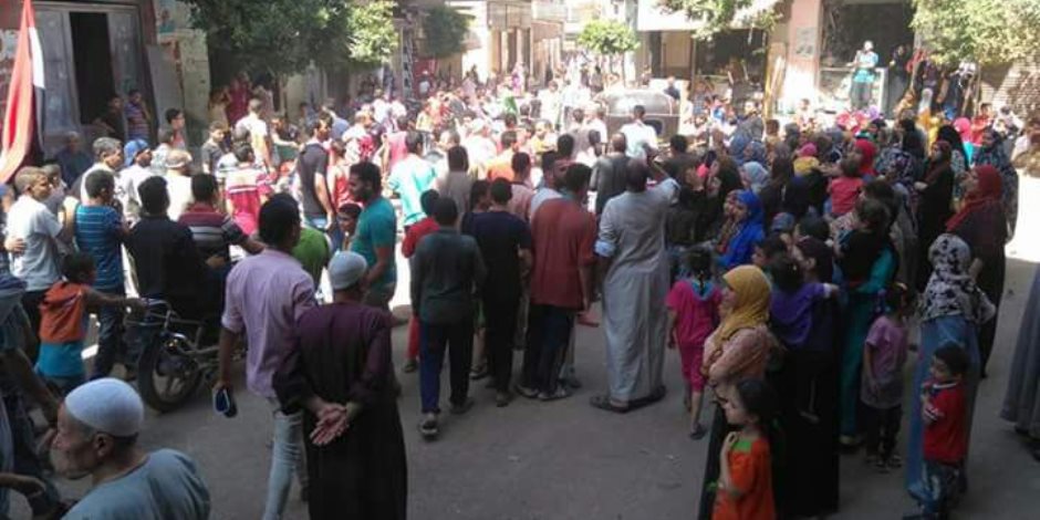 أهالي «شما» يحتفلون بإحالة أوراق 12 متهمًا للمفتي في مقتل «العليمي» (صور)