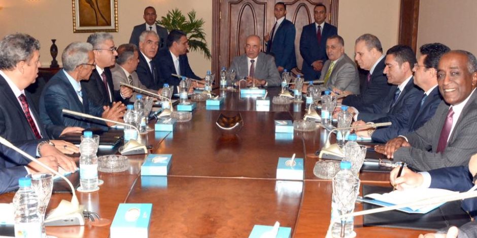 الفريق محمود حجازي يلتقي عضو المجلس الأعلى الليبي والوفد المرافق له
