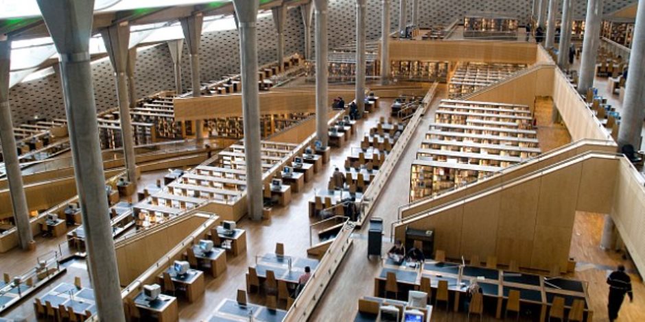 مكتبة الإسكندرية تنظم معرض "رؤى مزدوجة"