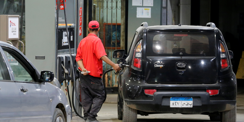 تحريك أسعار الوقود في مصر قد يعني تخفيضها