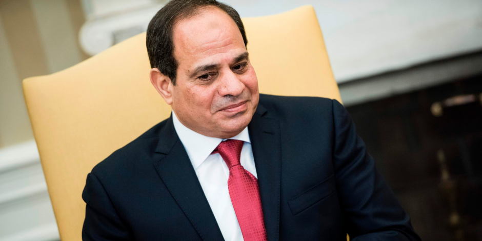 الرئيس السيسي يشيد بالتعاون المثمر بين مصر وفرنسا في المجال العسكري