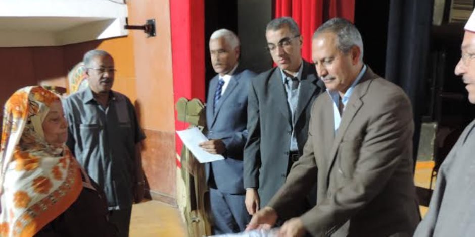 مدير أمن سوهاج يحضر احتفالية الحجاج الفائزين بالقرعة وشرح تفصيلي لمناسك الحج