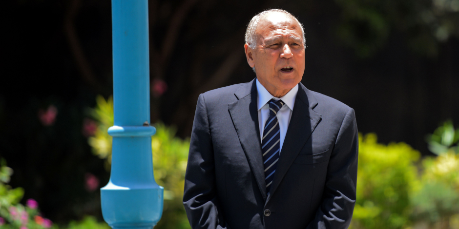 الأمين العام لجامعة الدول العربية يعود للقاهرة  بعد مشاركته الاجتماع الوزارى لجمعية الامم المتحدة 
