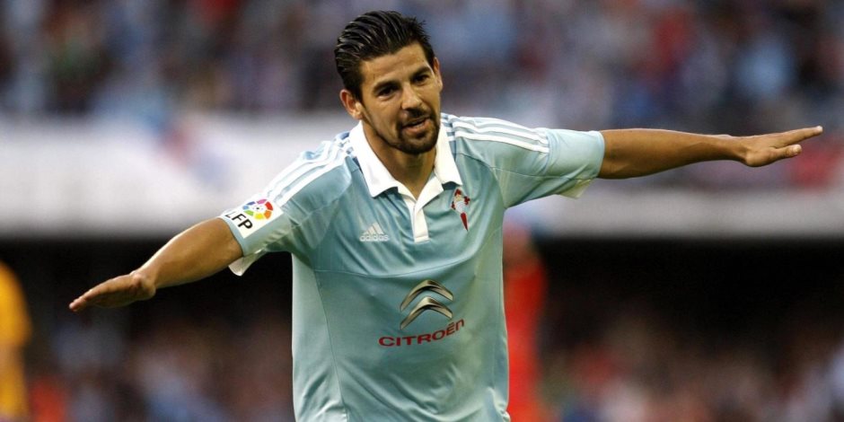 إشبيلية يتعاقد مع نجم مانشستر سيتى حتى 2020 (فيديو)