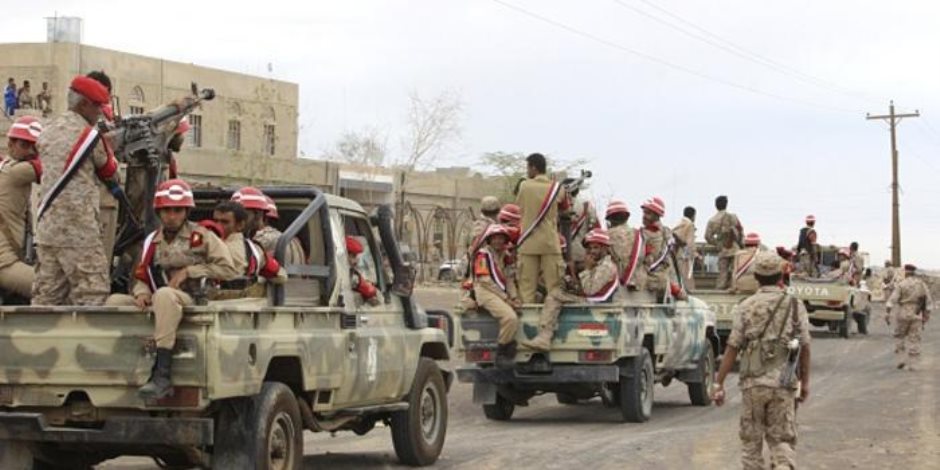 القوات اليمنية تسيطر على مفرق المخا غرب تعز وسط انهيارات بصفوف الحوثيين