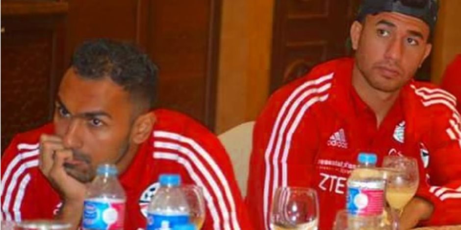 تريزيجيه يهنيء أحمد المحمدي على انتقاله لـ«أستون فيلا»