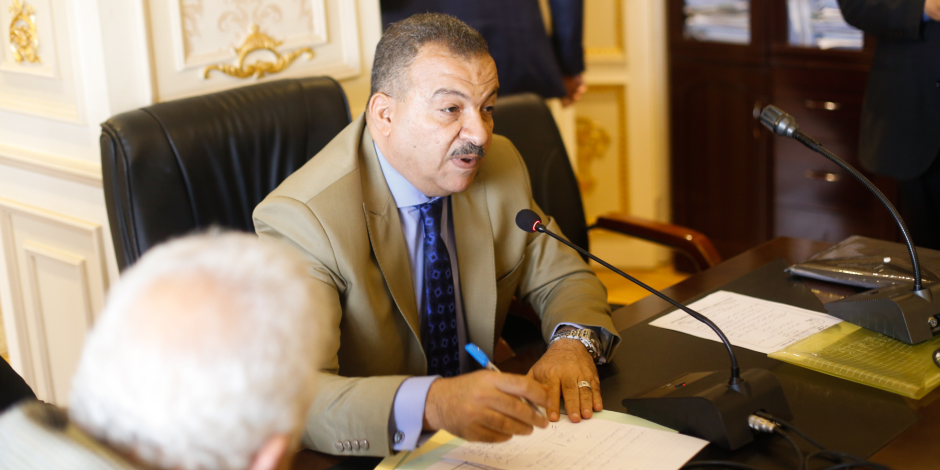 صحة البرلمان تناقش تشغيل المركز الطبي الشامل في مدينة المحلة 
