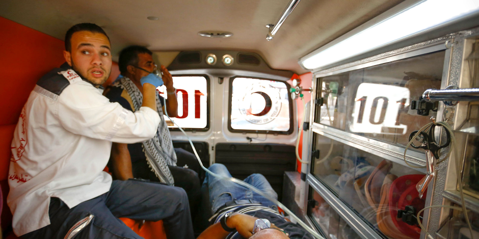 الهلال الأحمر: إصابة بالرصاص الحي و2 مطاط و10 بالاختناق بمواجهات بيت لحم