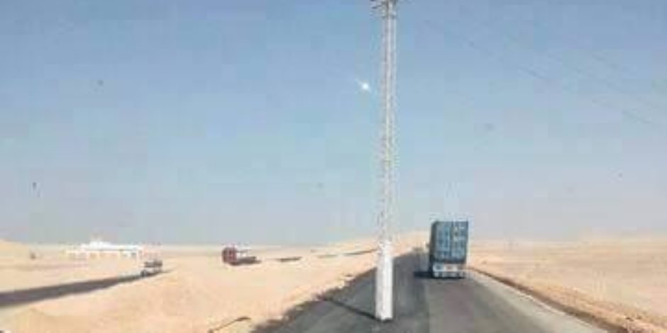 محافظ سوهاج: عمود الكهرباء على الصحراوي خارج نطاق المحافظة