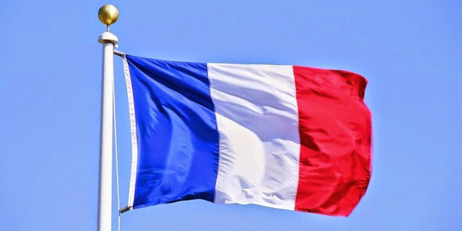 فرنسا تحظر تيك توك وتويتر ونتفليكس وكاندي كراش من الأجهزة الحكومية