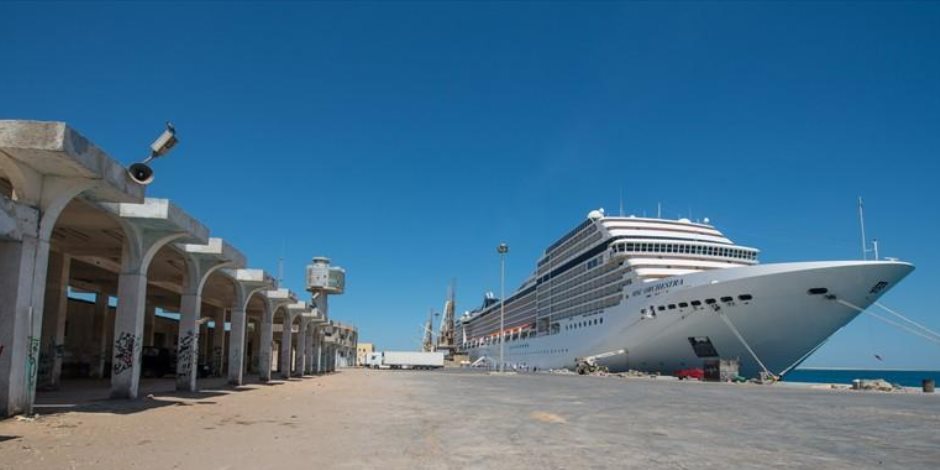 ميناء سفاجا يستعد لاستقبال السفينتين "عمان" و "الحرية 2"