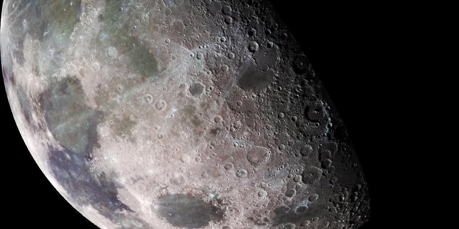 علماء الفلك يؤكدون.. صخور القمر غنية بالماء
