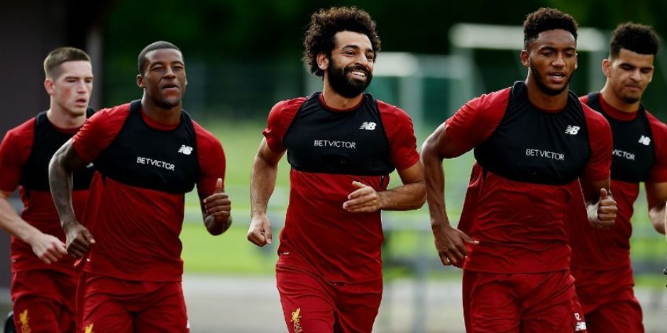 بالصور.. محمد صلاح فى سباق للجرى فى تدريبات ليفربول الصباحية