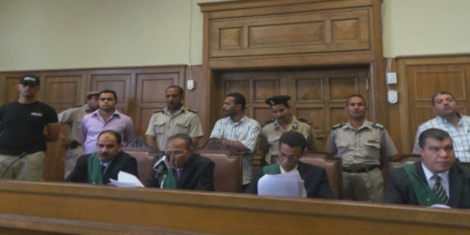 محاكمة 40 إخوانيا متهمين تكوين خلية في المنيا الأربعاء