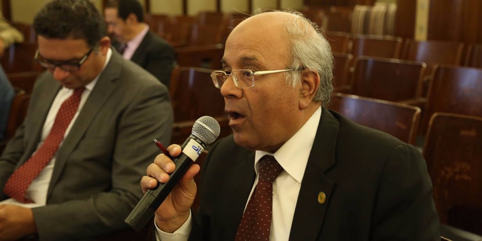 عضو محلية البرلمان: الحكومة«غارزة» في أزمة القمامة