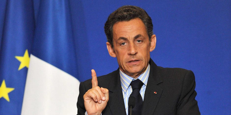 اتهام الرئيس الفرنسي الأسبق نيكولا ساركوزي بالتنصت على وزراء حكومته