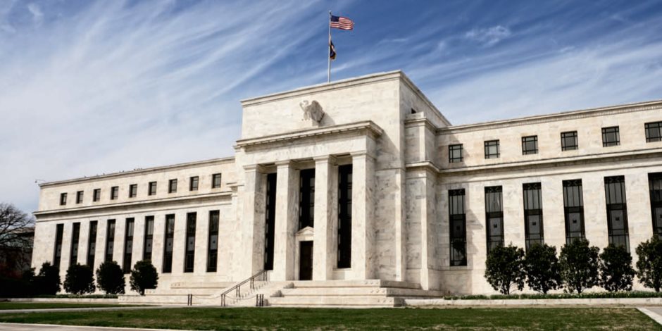الفيدرالى الأمريكى يثبت أسعار الفائدة عند مستوى 5.25 و5.5% للمرة السادسة على التوالى..