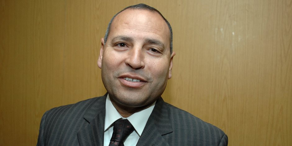 رئيس حى مصر الجديدة: بدء تركيب أنظمة جراج روكسى «الأتوماتيكية»