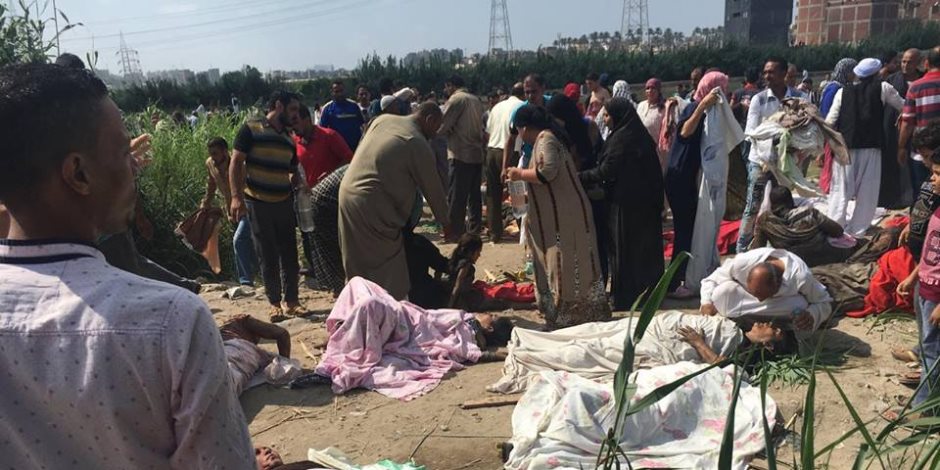 «الصحة» تنقل المصابين في حادث تصادم قطارين بالإسكندرية إلى مستشفى كفر الدوار