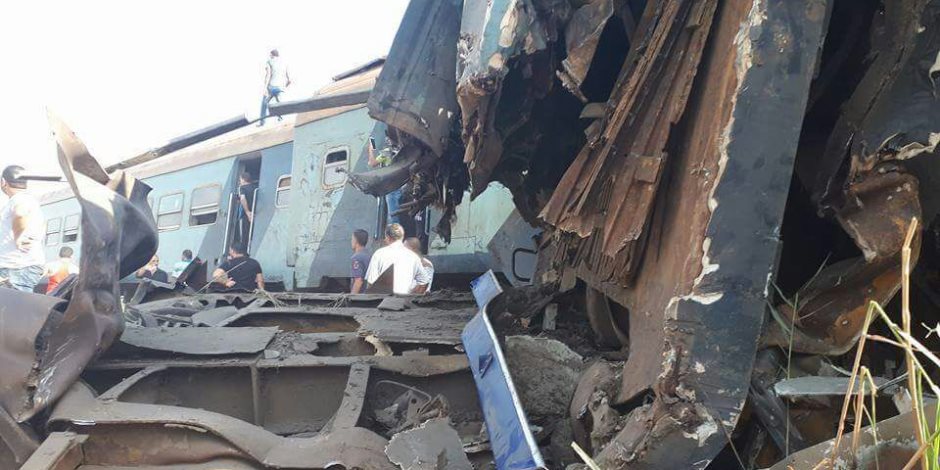 إصابة 3 مواطنين إثر تصادم قطار بونش في القليوبية